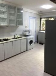 Tampines Street 42 (Tampines), HDB Executive #612695301